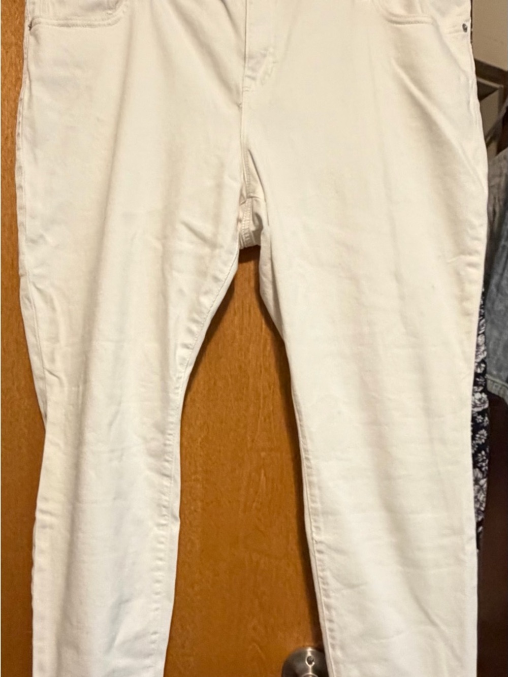 GAP Women's White Skinny Jeans